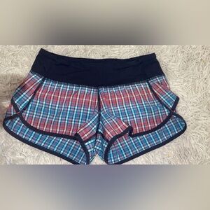 Lululemon shorts size 2🫶💚💚♥️🥰
